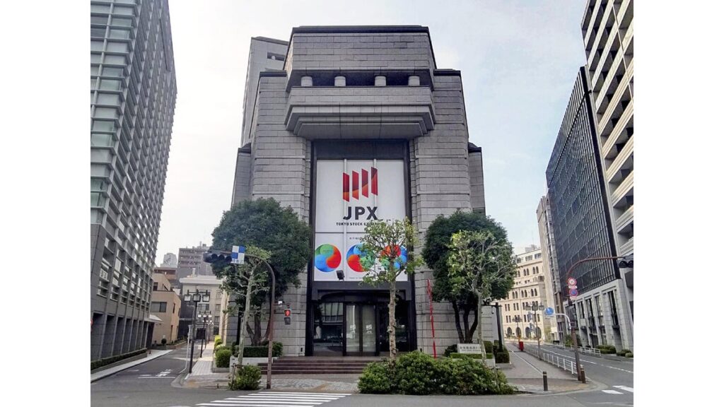 [経済] 日経平均午前の終値、１９円高の３万８１９９円…米ＣＰＩ発表を前に様子見の状態