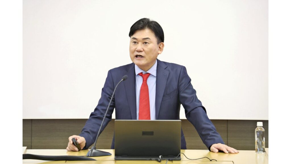 [経済] 楽天、携帯事業の改善で赤字額縮小…三木谷会長「安心感が醸成できてきた」