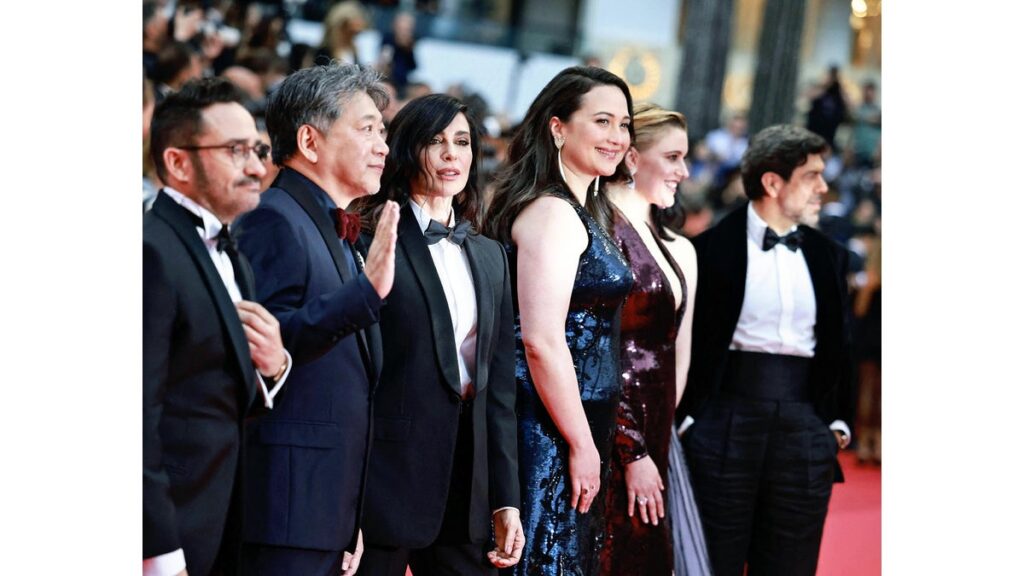 [映画] カンヌ映画祭開幕、審査員の是枝裕和監督も登壇…ジブリに「名誉パルムドール」授与へ