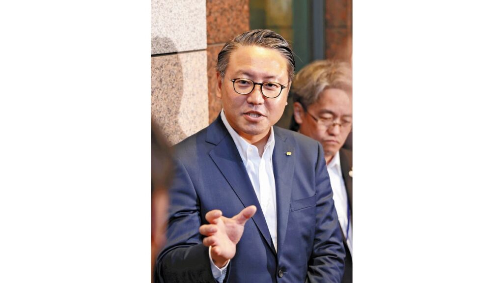[ニュース] 西九州新幹線巡り長崎県知事「国を交えて議論すべき」…佐賀県知事・ＪＲ九州社長と初の３者会談