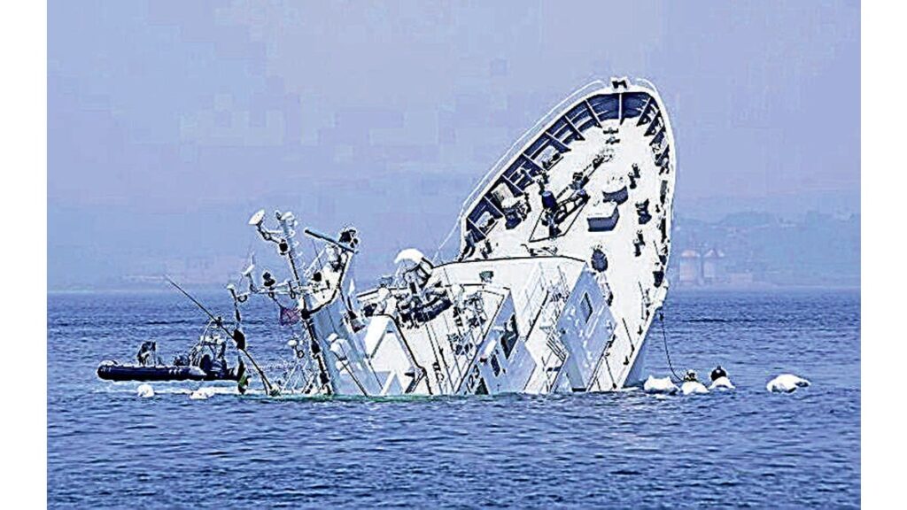 [ニュース] 漁業取締船「白鷺」が座礁、軽油流出…岡山県笠岡市・梶子島沖合