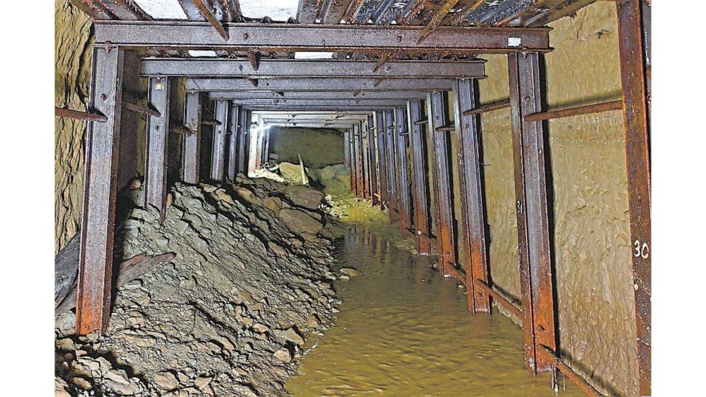 [ニュース] 首里城の地下「沖縄戦の軍司令部壕」、水浸しの床に複数の空き瓶…一般公開を視野に保存進む