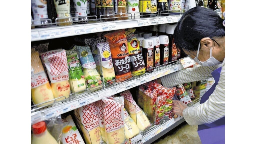 [経済] ４月のスーパー売上高、前年比０・４％増の１兆１４６億円…節約志向高まり買い控えの動き