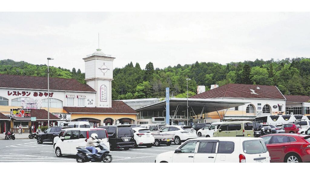 [ニュース] 名阪国道で昨年度１３０万台が利用した「道の駅」、施設を刷新へ…３０年春開業目指す