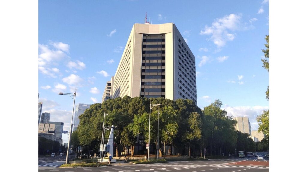 [社会] ヤミ金で回収の利息を複数のコインロッカーに移し替え運搬…秘匿性高い通信アプリで連絡