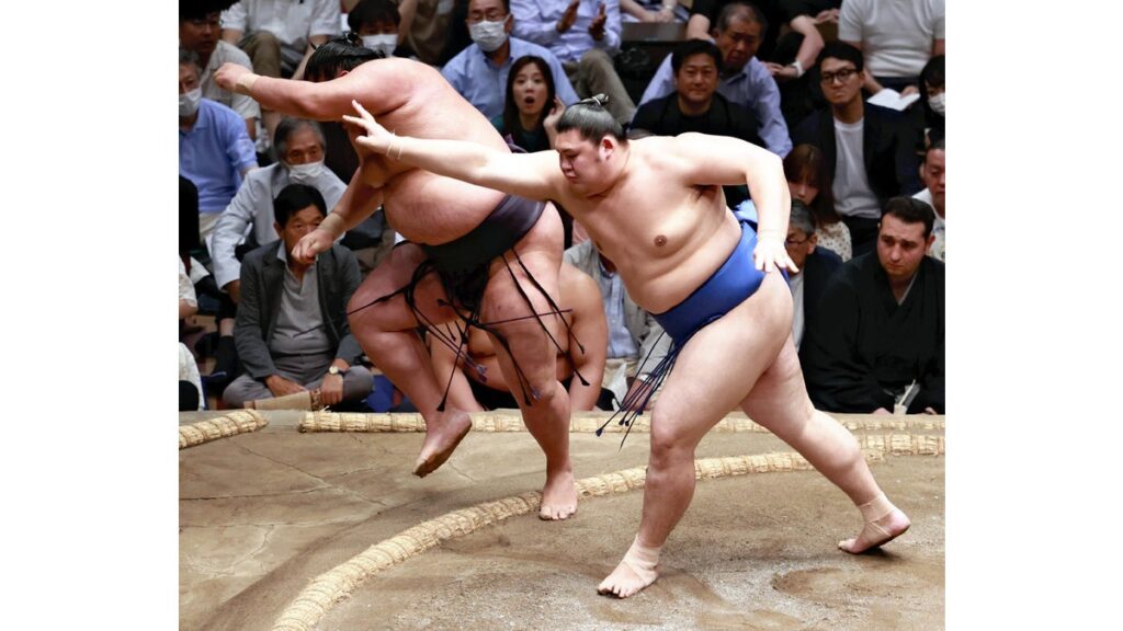 [大相撲] 大の里が湘南乃海を押し出し単独トップ、初優勝に王手…琴桜は４敗に後退