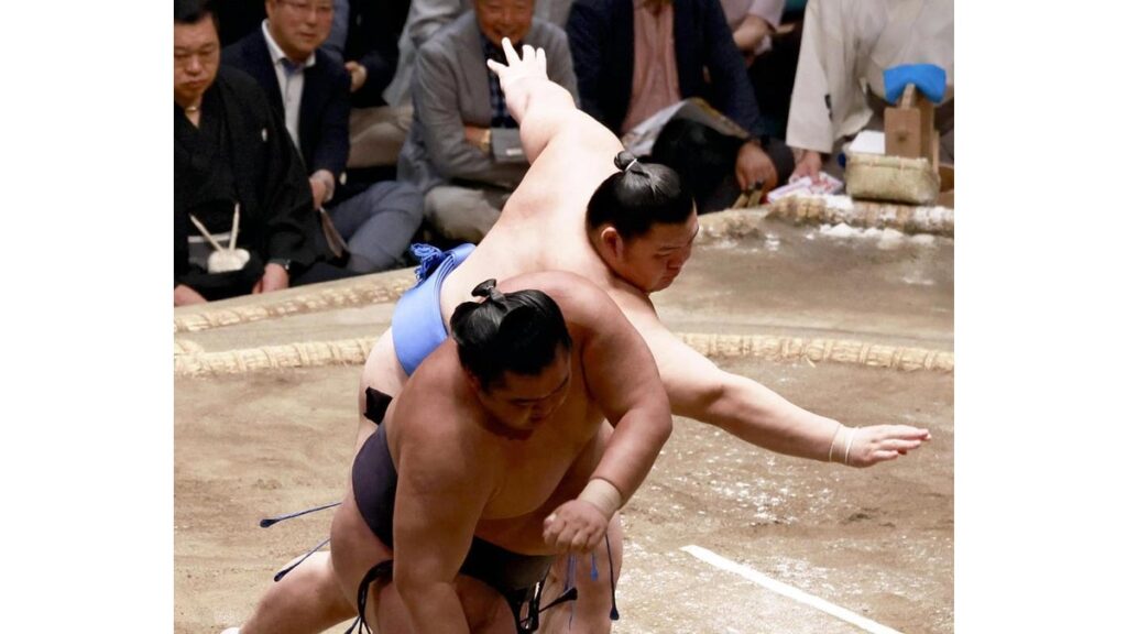 [大相撲] 「３敗の優勝は優勝じゃない」と師匠に告げられた大の里が初Ｖ王手…「来場所につながる相撲を取りたい」