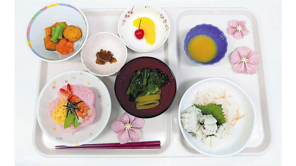 [ニュース] 「見た目もおいしい」患者を癒やす病院食…はんぺんウニ焼きや花寿ずし、山口市の病院のこだわり