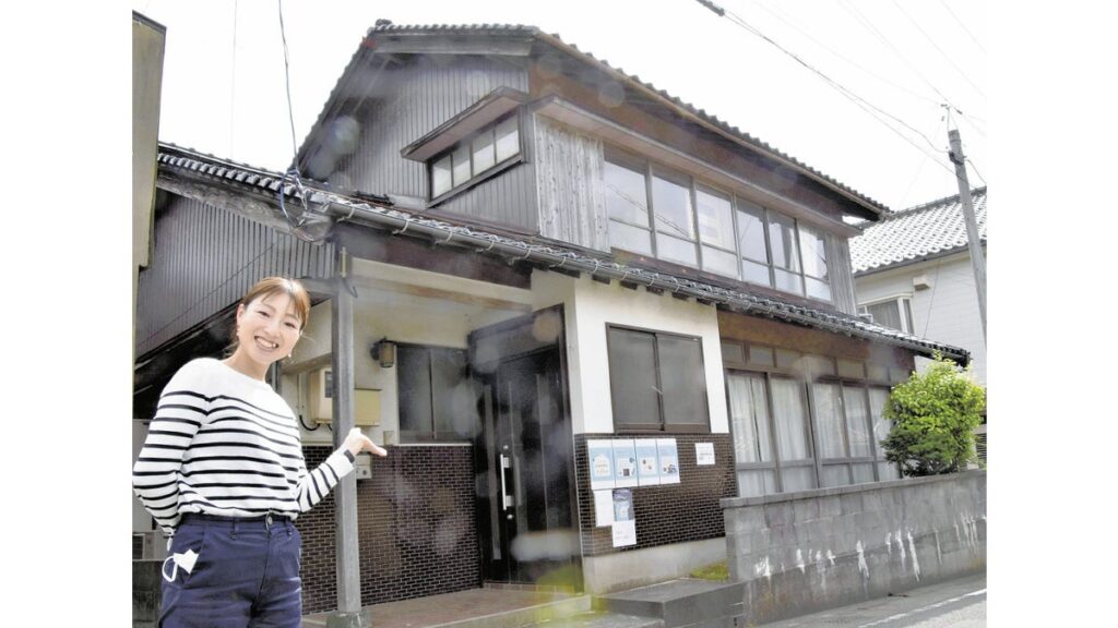 [社会] 空き家でリユース販売会、目玉はこの空き家で土地付き１５０万円…家具や雑貨は「投げ銭方式」で