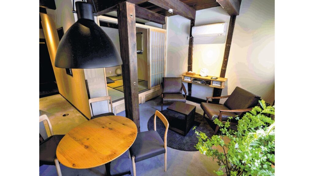 [ニュース] 宿で最新家電お試しを