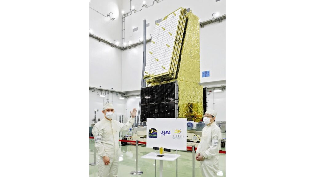 [科学・ＩＴ] 地球観測衛星「だいち４号」準備着々…６月３０日打ち上げ予定の「Ｈ３」３号機に搭載