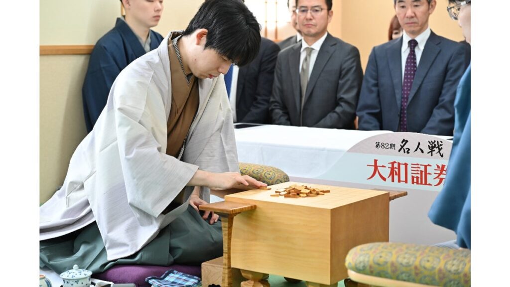 [囲碁・将棋] 藤井聡太竜王が名人初防衛、タイトル２２連覇で最多記録更新…豊島将之九段に４勝１敗