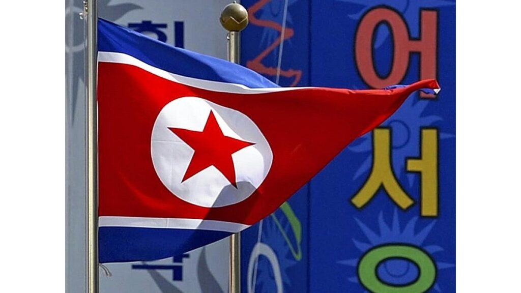 [社会] 北朝鮮が弾道ミサイル発射か、沖縄に「Ｊアラート」発令