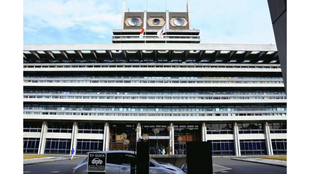 [社会] 上司にパワハラ、「私より遥かに下級のクズ以下」など１００回送信…奈良県の男性職員に懲戒処分