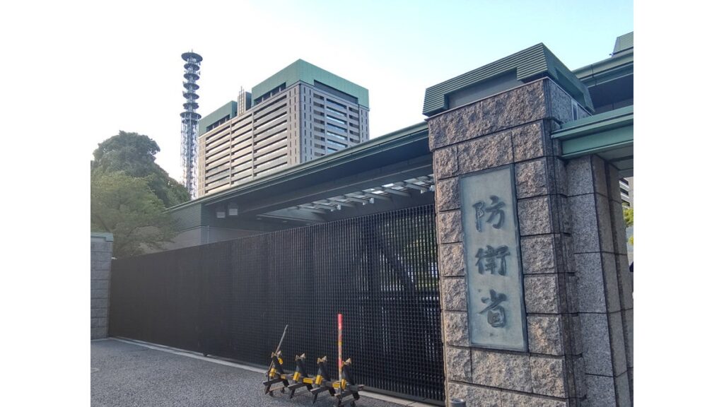 [政治] 北朝鮮が発射した弾道ミサイルの可能性があるもの、日本のＥＥＺ外に落下か…防衛省