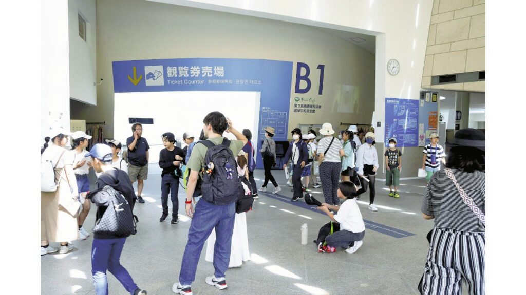 [ニュース] 長崎原爆資料館の入館者、２２年ぶり７５万人超える…世界情勢の緊迫化で関心高まったか