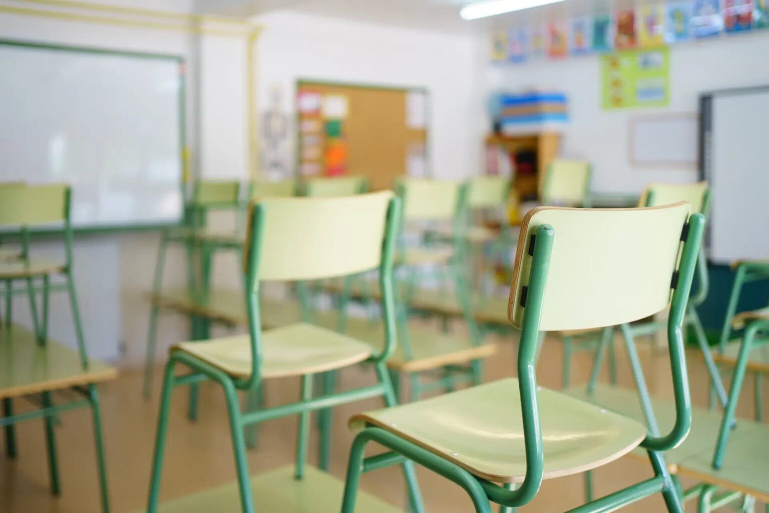 学校が調査開始：児童はネパール人ではなく、リンチはなかった