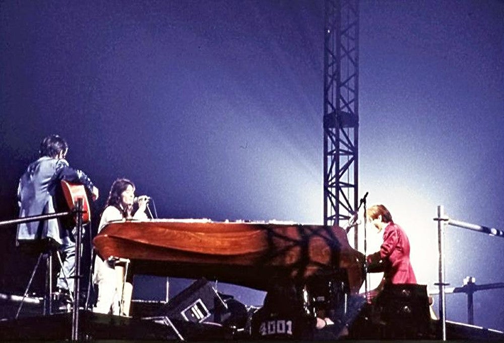 ＴＭＮの「活動終了」前最後のライブ（１９９４年、東京ドーム）