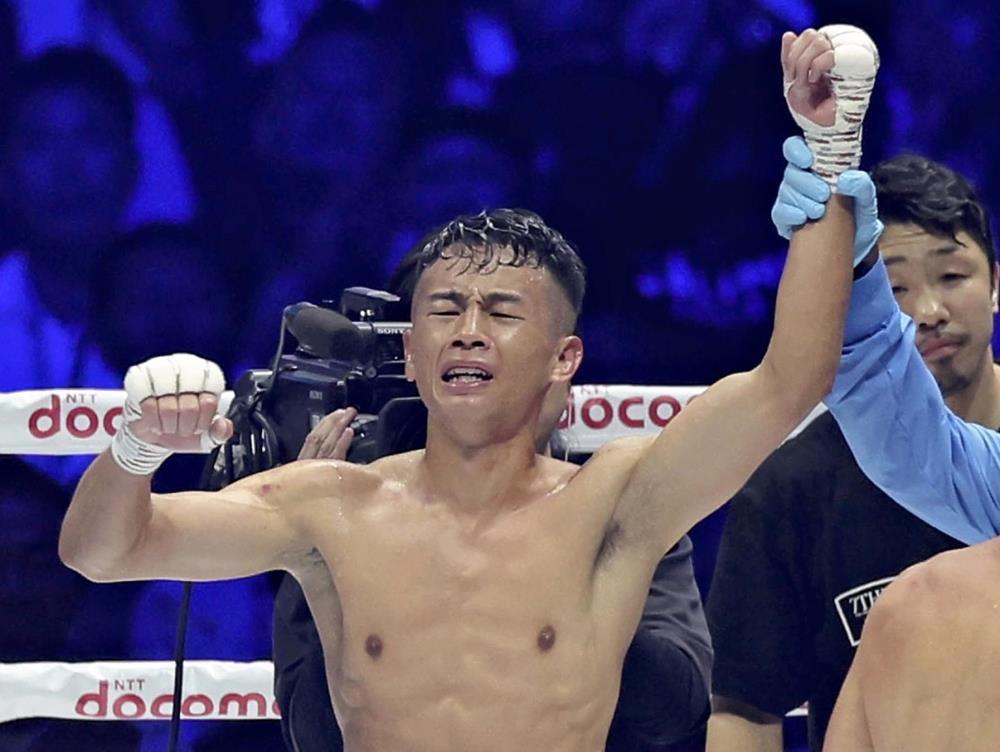 ジェーソン・モロニーに勝利し、ＷＢＯ世界バンタム級チャンピオンになった武居由樹（６日）＝木田諒一朗撮影