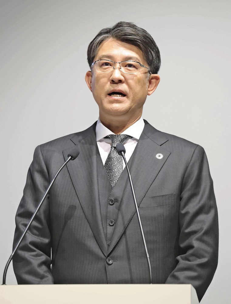２０２３年３月期連結決算について記者会見をするトヨタの佐藤恒治社長。（２０２３年５月１０日、東京都中央区で）