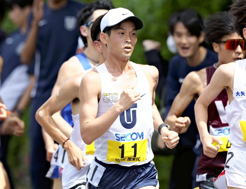 男子１部ハーフマラソンで２位となった東洋大の梅崎蓮（１２日）＝永井秀典撮影