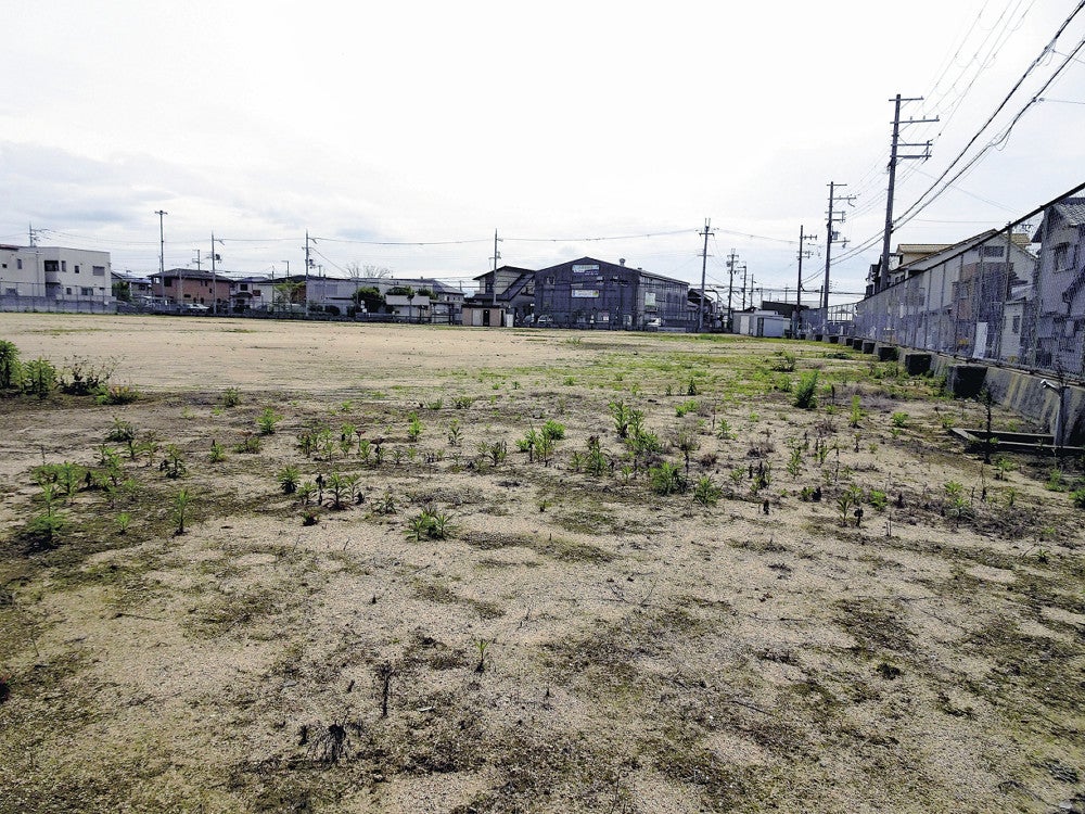 総合文化センター（仮称）建設が予定されている町有地（大阪府田尻町で）