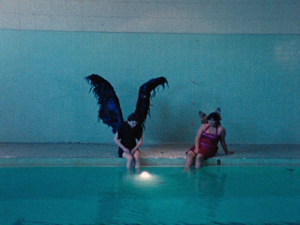 「マグダレーナ・ヴィラガ」＝（Ｃ）１９８６　Ｎｉｎａ　Ｍｅｎｋｅｓ　（Ｃ）２０２４　Ａｒｂｅｌｏｓ