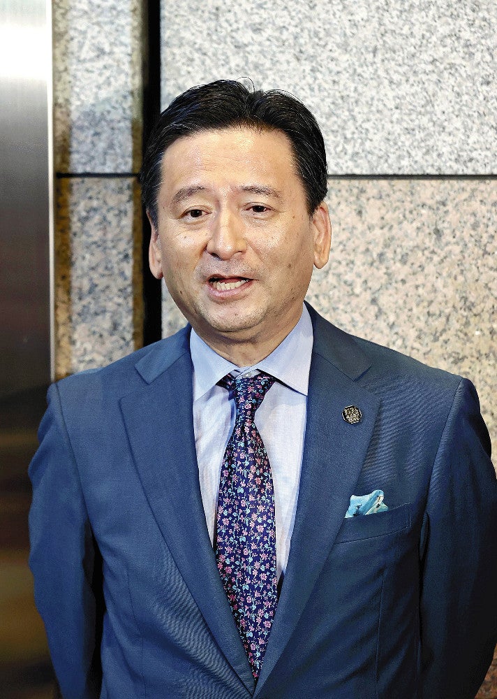 意見交換後、取材に応じた山口知事