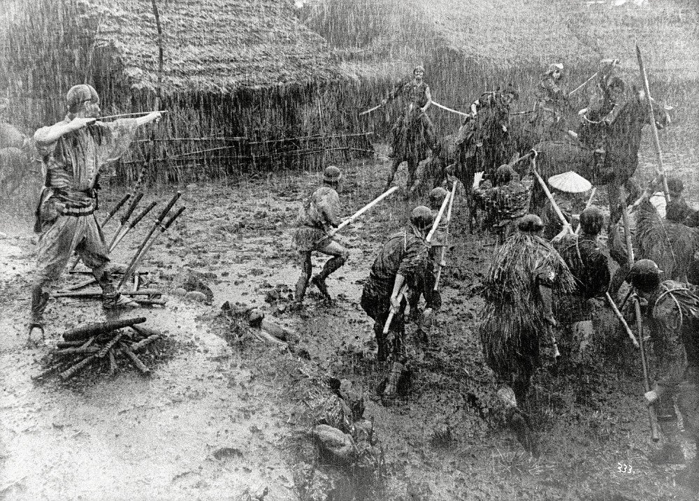 「七人の侍」から、豪雨の中での合戦シーン。４Ｋ修復版の迫力は、すさまじいものがありました
