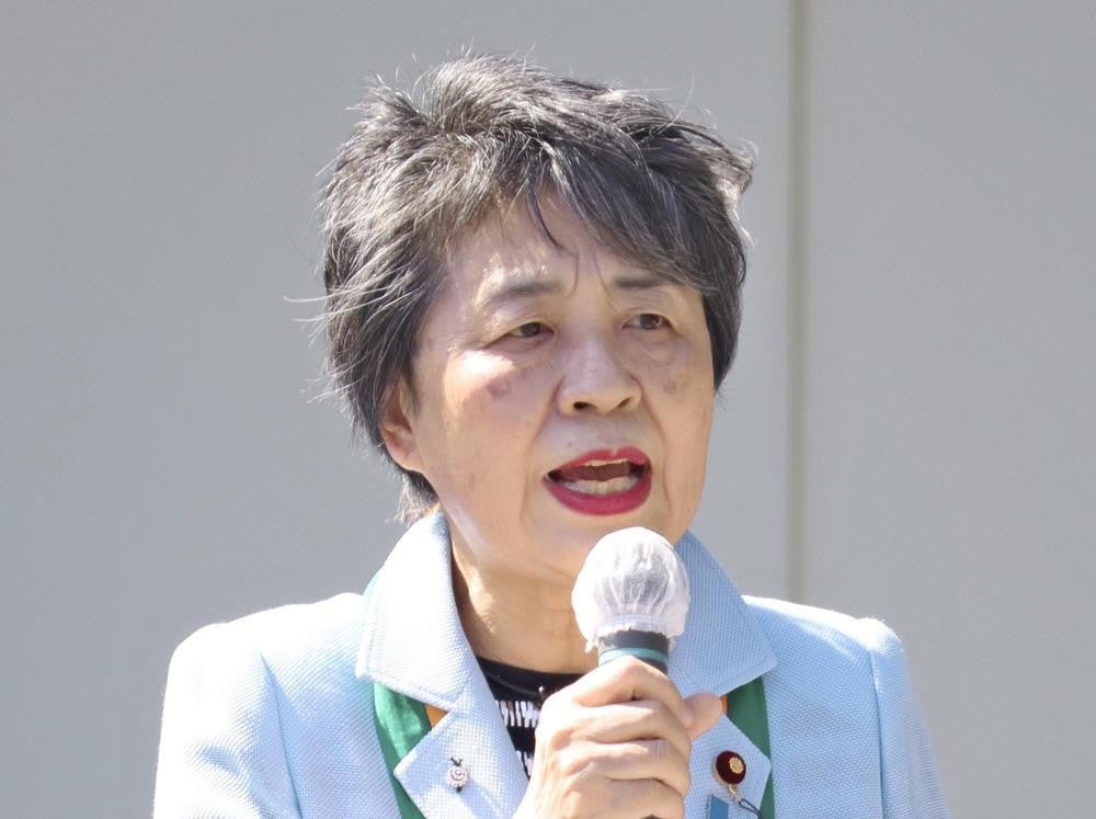 応援演説する上川外相（１１日、静岡市葵区で）