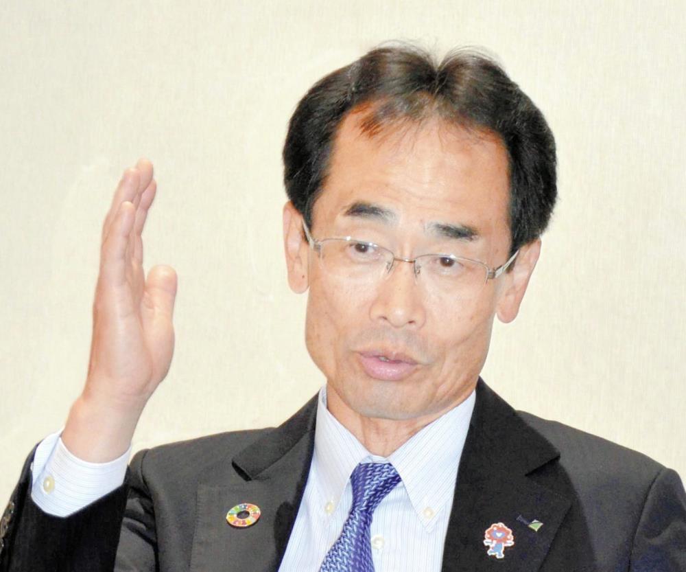 インタビューに応じる関西経済同友会の永井靖二代表幹事（大阪市中央区で）