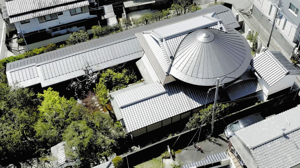 上空から見た下鴨休影荘（京大提供）