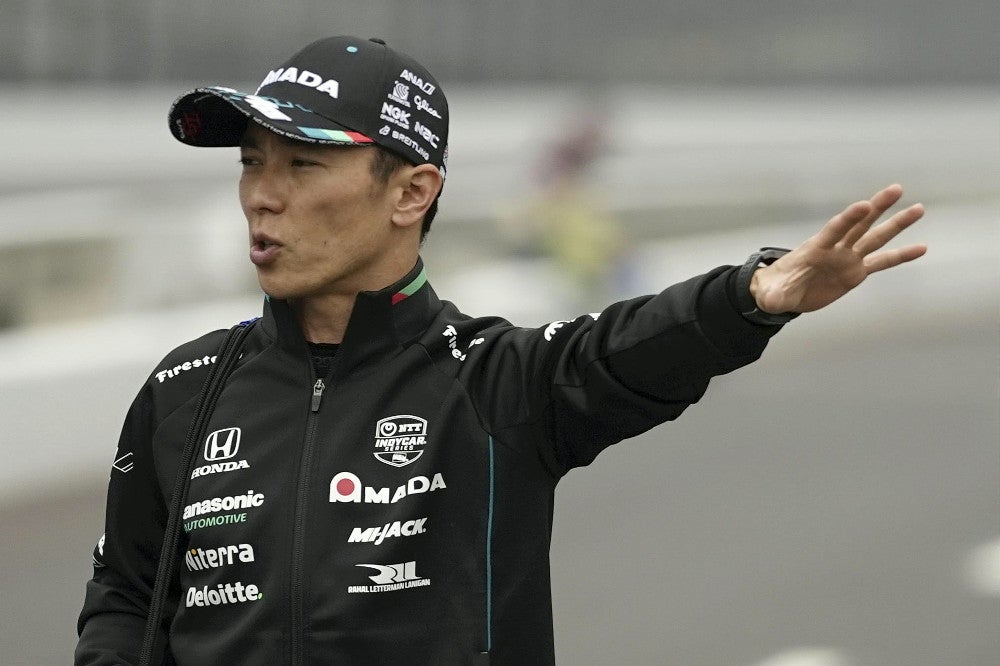インディ５００で過去２度の優勝を果たしている佐藤琢磨は決勝で１０番グリッドからのスタートとなる（ＡＰ）