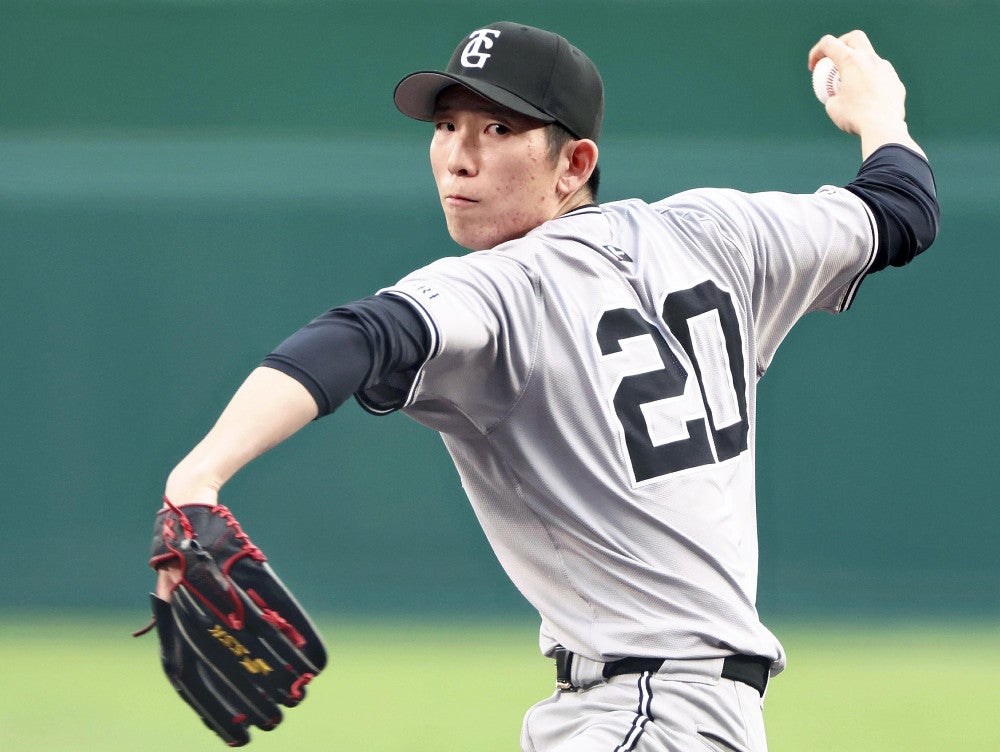 先発の戸郷（２４日）＝枡田直也撮影