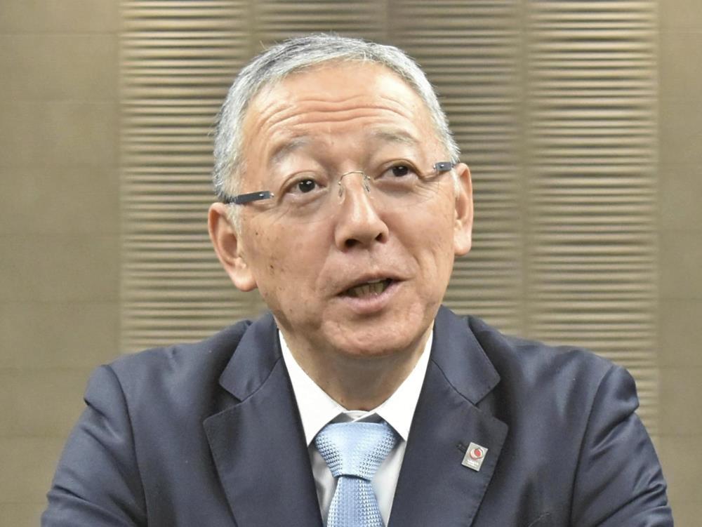 インタビューに応じるＳＯＭＰＯホールディングスの奥村幹夫社長（東京都新宿区で）