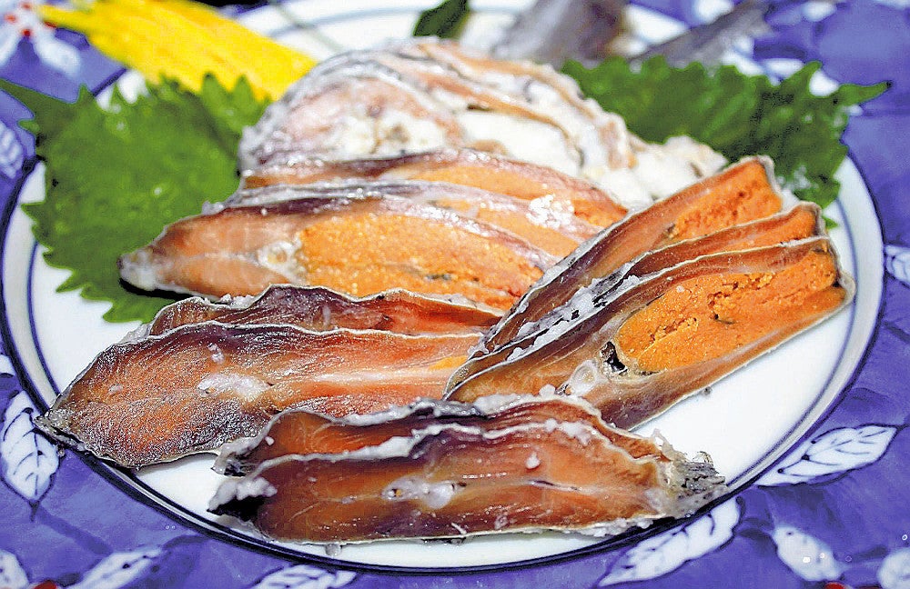 滋賀を代表する伝統食「鮒ずし」（橋本学芸員提供）