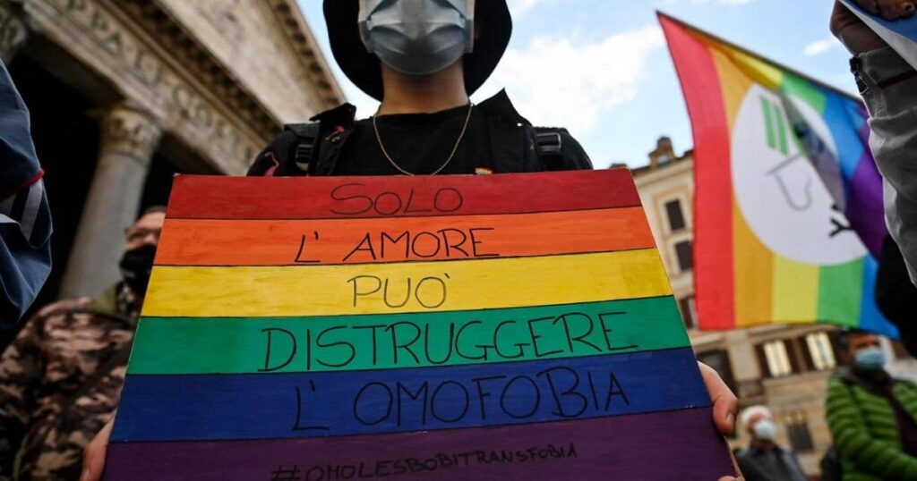 イタリアはLGBTIQ+の権利に関するEU文書に署名していない