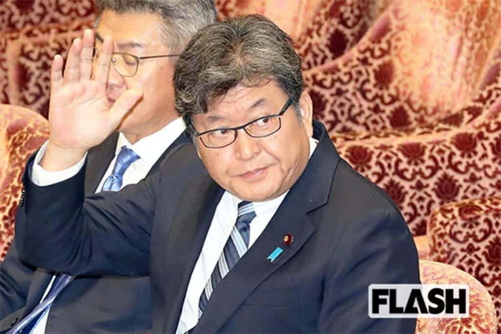 「きっちり断罪してくれ！」萩生田、世耕「裏金議員」不起訴で東京地検に批判の嵐…朝ドラ『虎に翼』の “正義” 思い出す人も ―《東京地検の前で抗議デモやるレベルじゃないの？》
