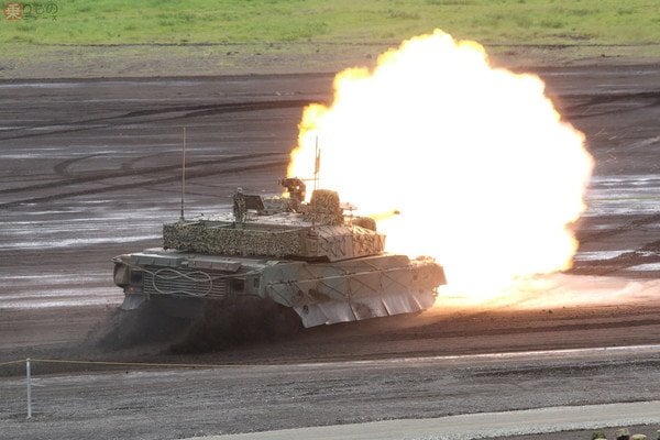 一般公開なくなった総火演 24年度の様子は 戦車など53両参加 - 乗りものニュース