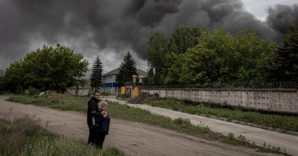 圧力を受け、バイデン大統領はウクライナが米国の兵器を使ってロシア国内を攻撃することを許可