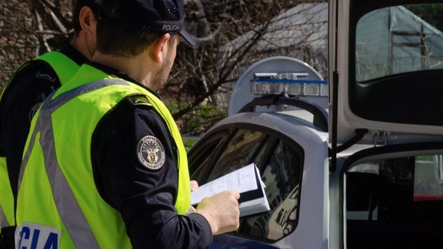 憲法は、アルコール犯罪の陽性判定は装置の誤差による 0.80 ではなく 0.87 から始まることを承認しています。