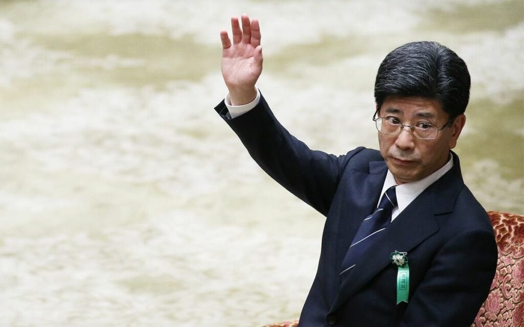 《森友事件で公文書改ざんを指示》 佐川宣寿元国税庁長官を銀座で直撃「ご説明されないんですか？」と聞くと… - 文春オンライン