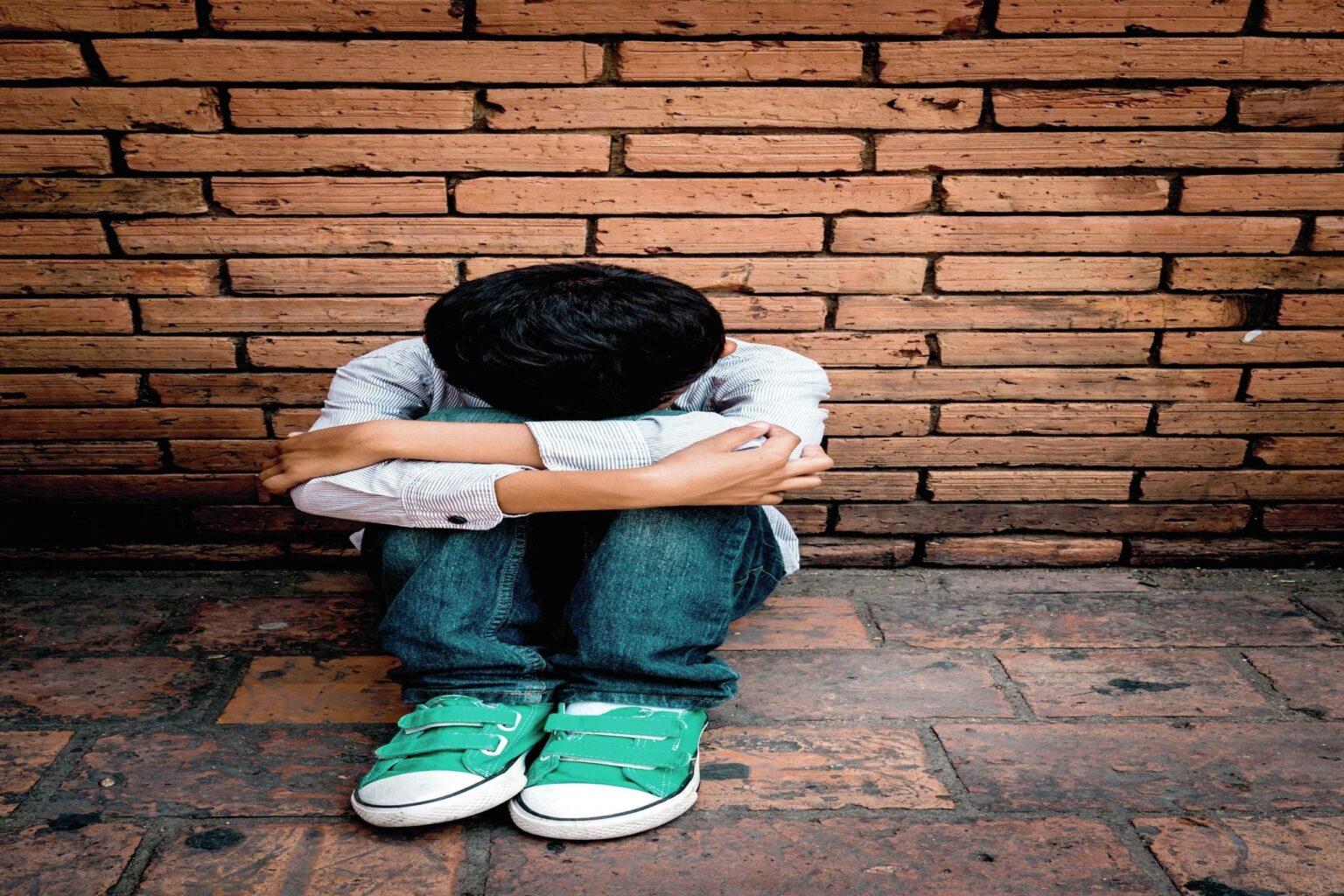 ネパール人の少年に対する襲撃の話は明らかに誇張されていましたか?
