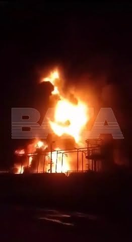 ウクライナのドローンがロシアのカフカス港を攻撃：昨夜、石油タンク3基が焼失、タンカー2隻が損傷
