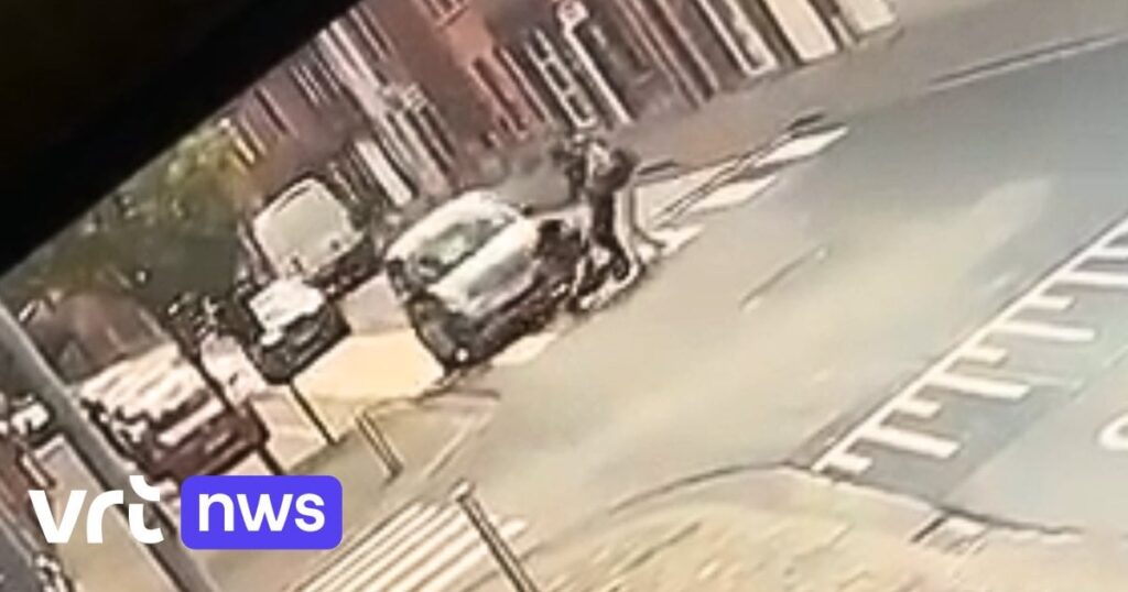 ウェルヴィクの横断歩道で車の運転手がベビーカーに乗った赤ちゃんをはねたが、そのまま運転を続ける