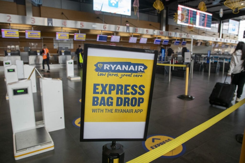 手荷物に追加料金？ベルギーの格安航空会社に苦情