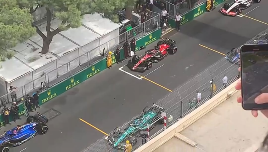 モナコ F1 グランプリ レースの素晴らしい眺めとおもてなしを提供するプライベート バルコニーのスペースに興味のある人はいますか? 価格は日曜日まで 10% 割引で £395 からです