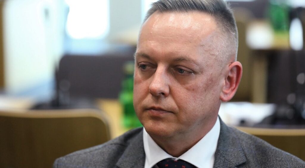 裁判官がベラルーシに逃亡後、ポーランドでスパイ捜査
