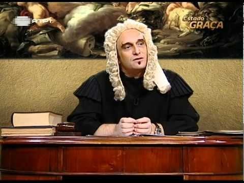 法廷でのホセ・カステロ・ブランコとレディ・ベティ