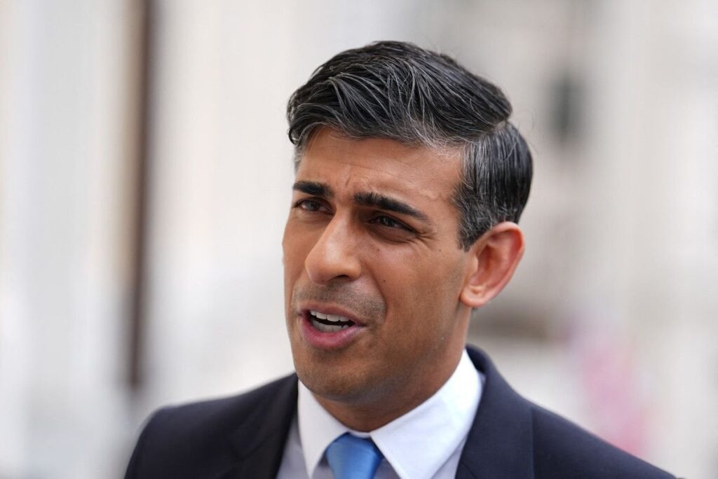 兵役復活を提案 １８歳対象、総選挙勝利なら―英首相